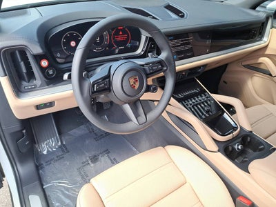 2025 Porsche Cayenne Base