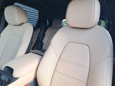 2025 Porsche Cayenne Base