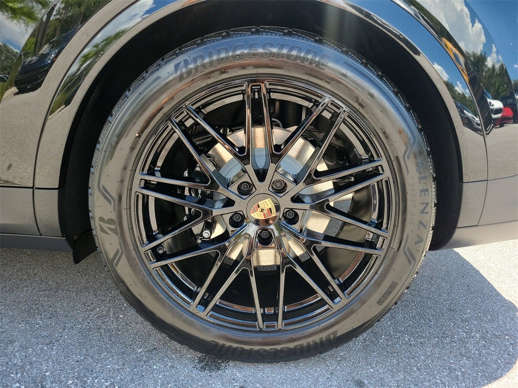 2026 Porsche Cayenne Base