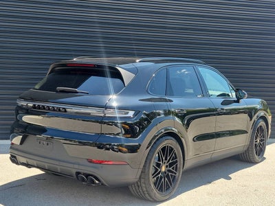 2026 Porsche Cayenne Base