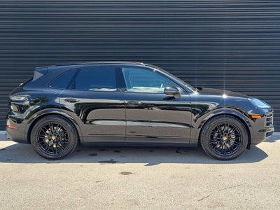 2026 Porsche Cayenne Base