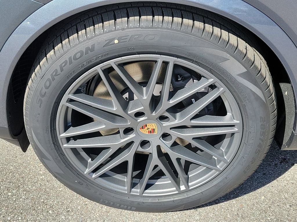 2026 Porsche Cayenne Base