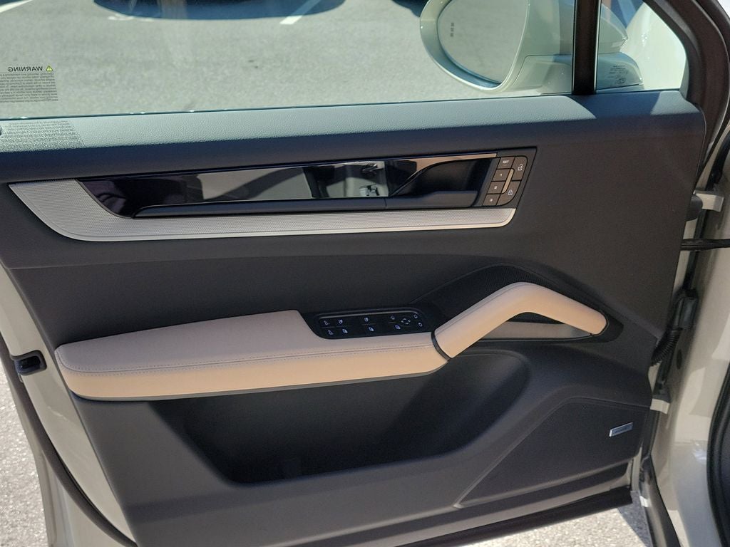 2026 Porsche Cayenne Base