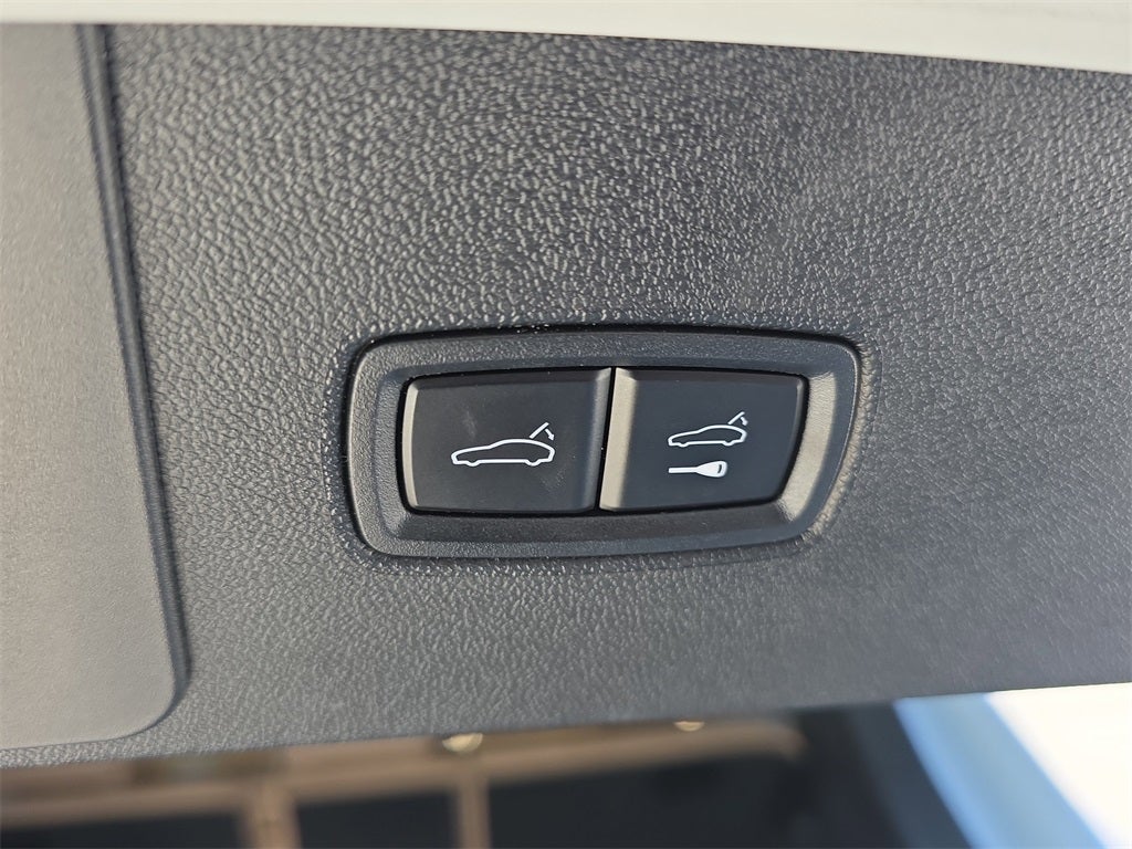 2023 Porsche Cayenne Base