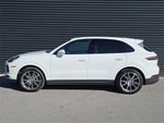 2023 Porsche Cayenne Base