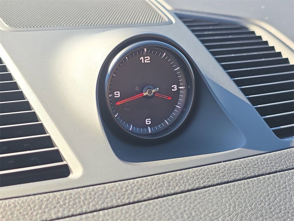 2023 Porsche Cayenne Base