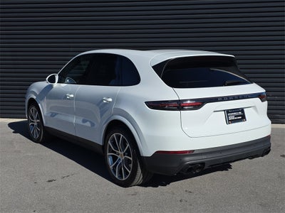 2023 Porsche Cayenne Base