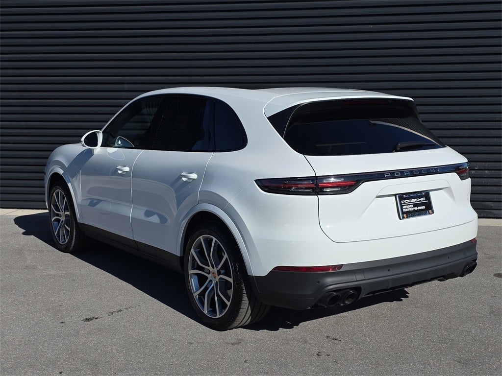 2023 Porsche Cayenne Base