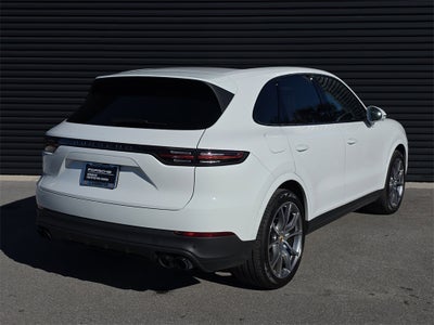 2023 Porsche Cayenne Base