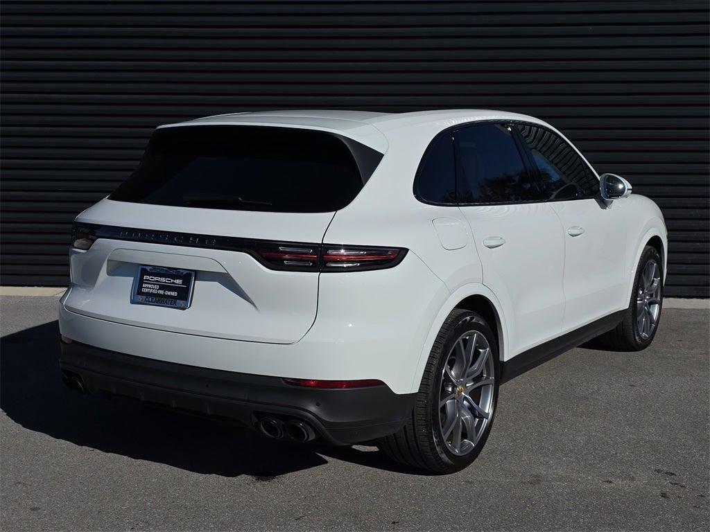 2023 Porsche Cayenne Base