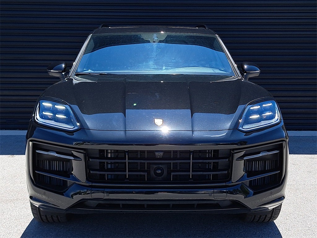 2025 Porsche Cayenne Base