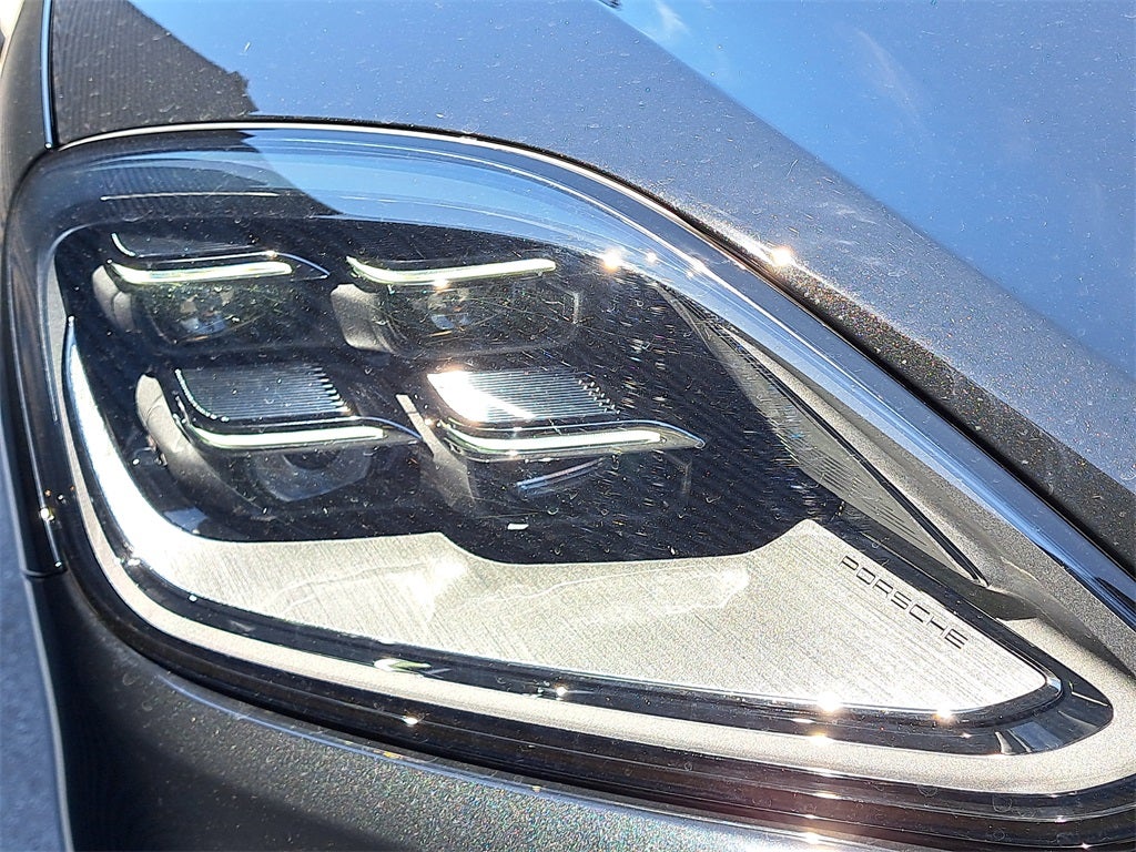 2025 Porsche Cayenne Base