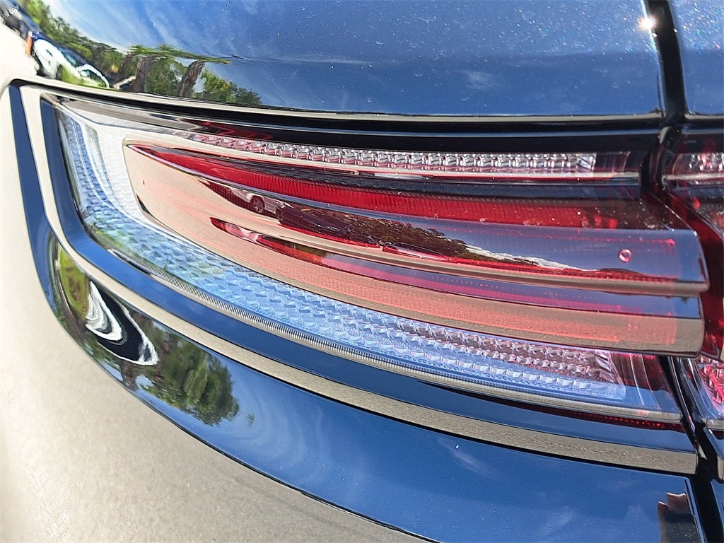 2025 Porsche Cayenne Base