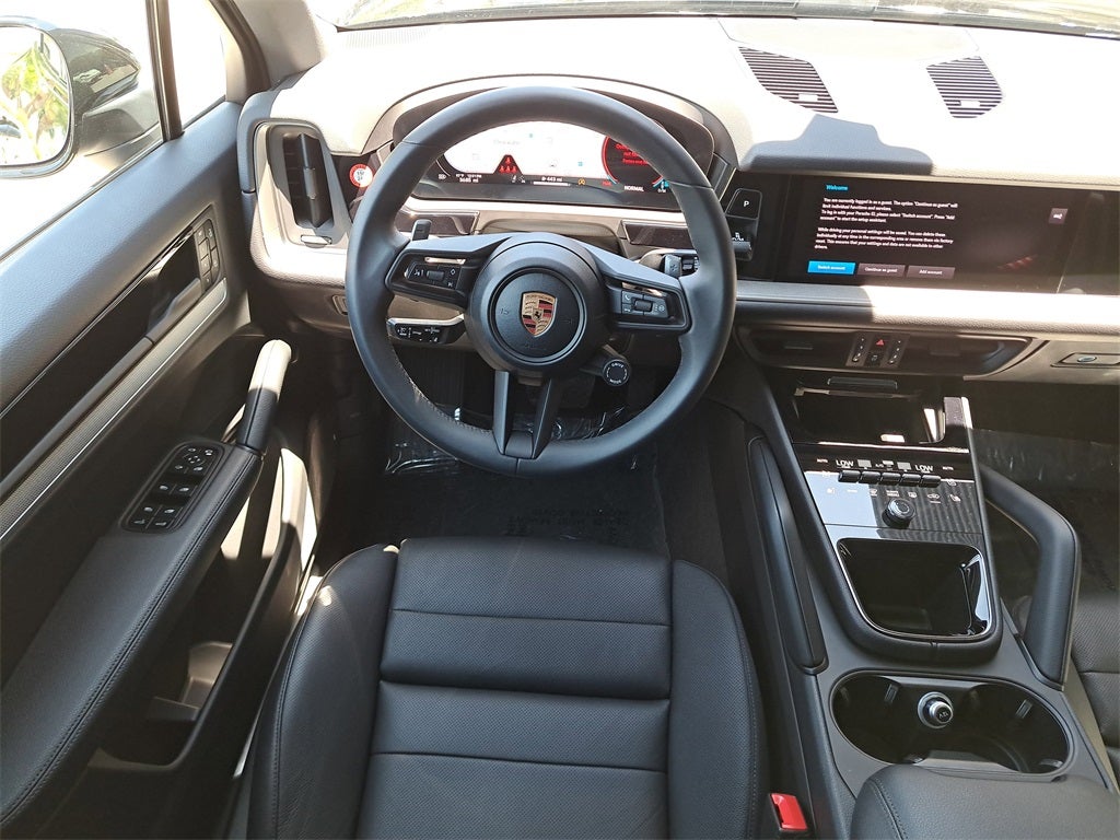 2025 Porsche Cayenne Base