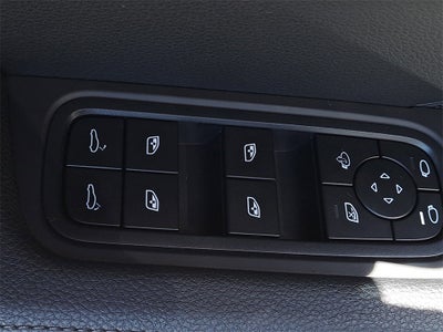 2025 Porsche Cayenne Base