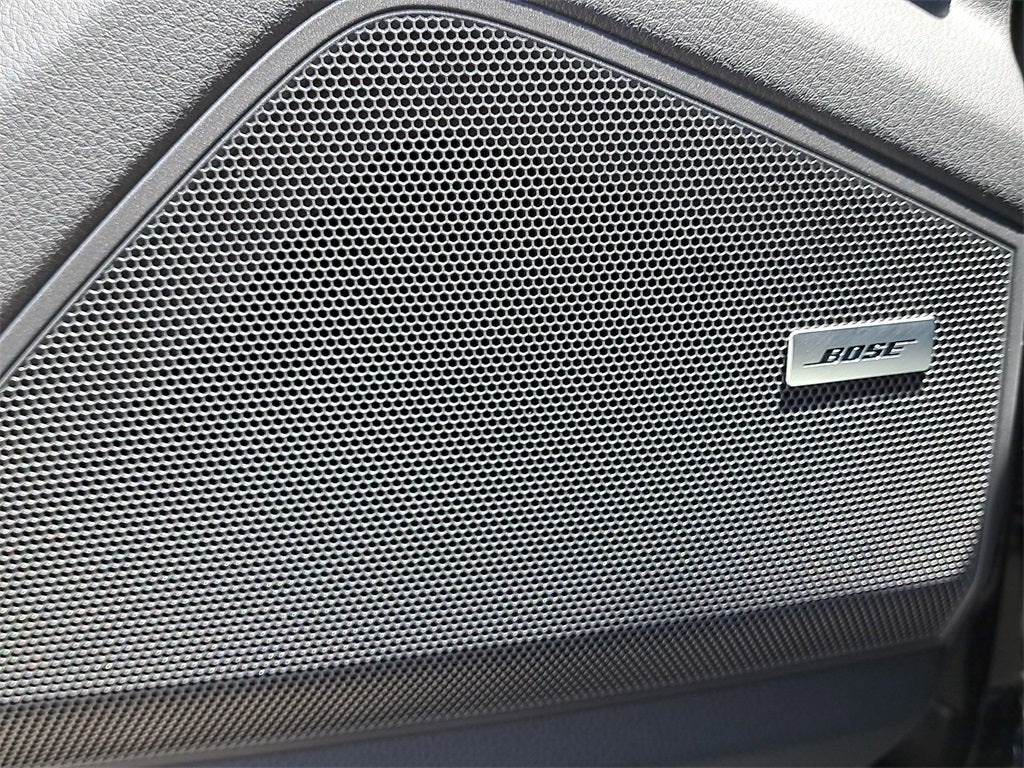 2025 Porsche Cayenne Base