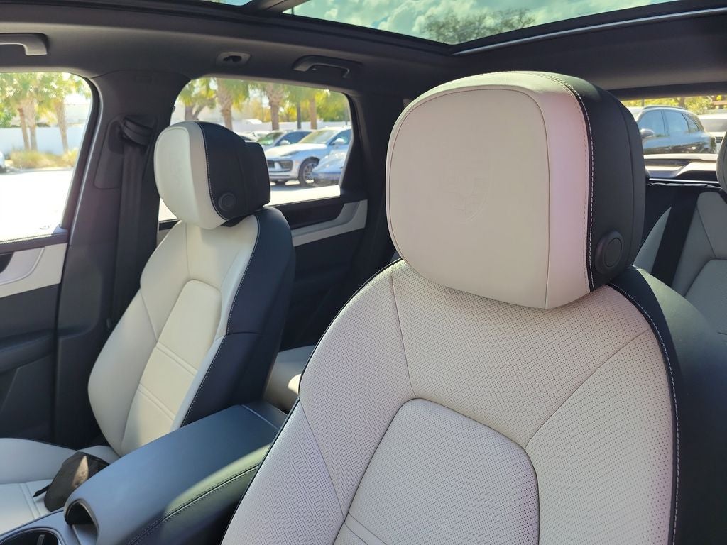 2026 Porsche Cayenne Base