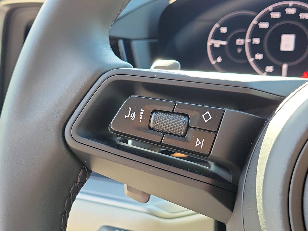 2026 Porsche Cayenne Base