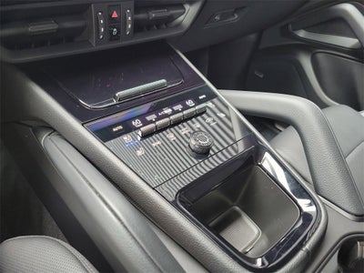 2025 Porsche Cayenne Base