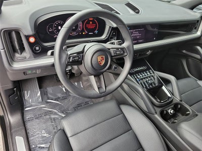 2025 Porsche Cayenne Base