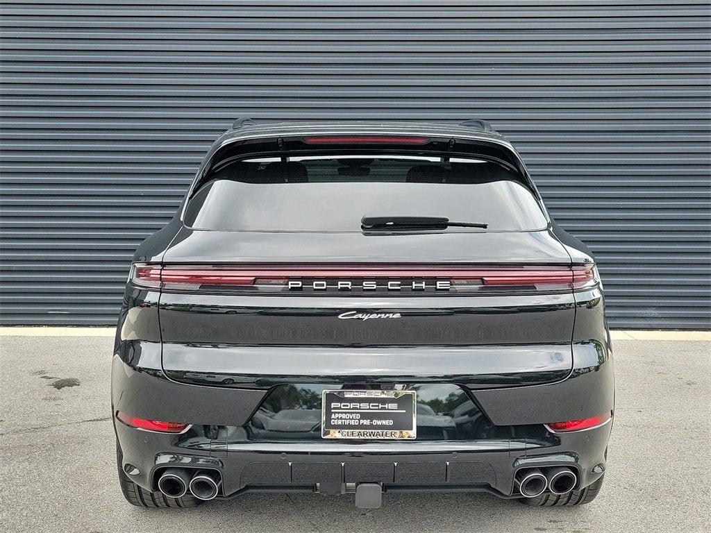 2025 Porsche Cayenne Base
