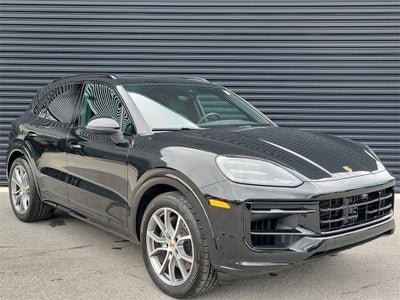 2025 Porsche Cayenne Base
