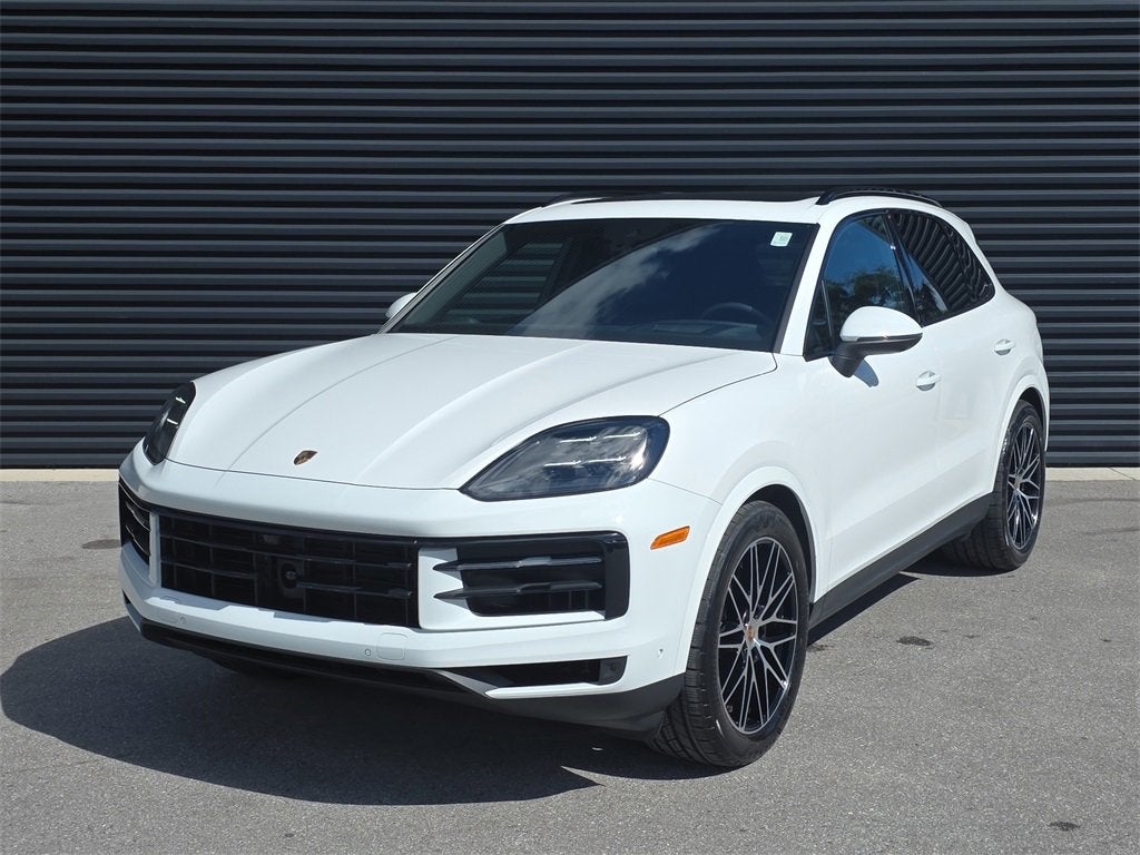 2025 Porsche Cayenne Base