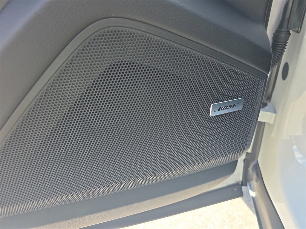 2025 Porsche Cayenne Base