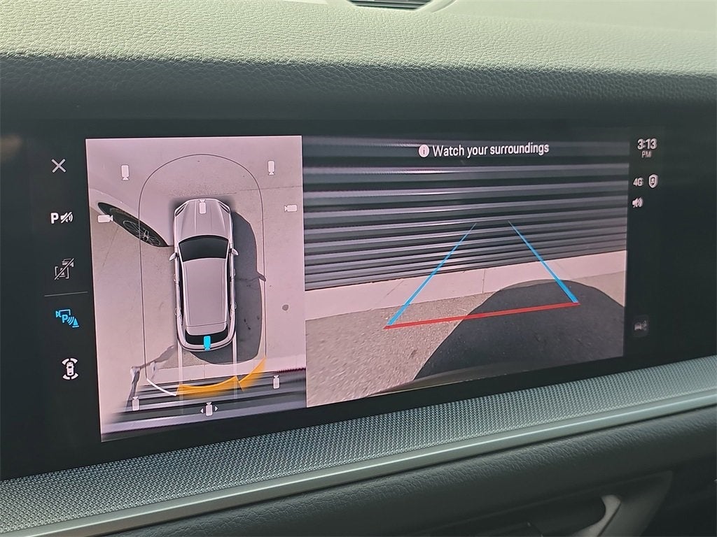 2025 Porsche Cayenne Base