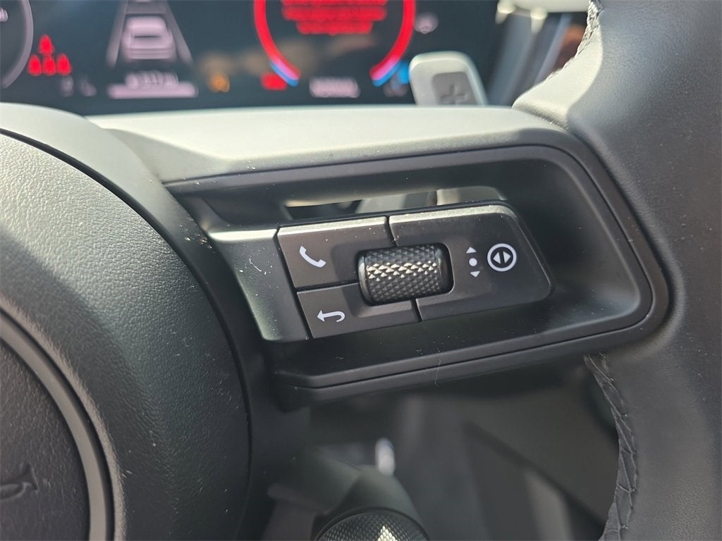 2025 Porsche Cayenne Base