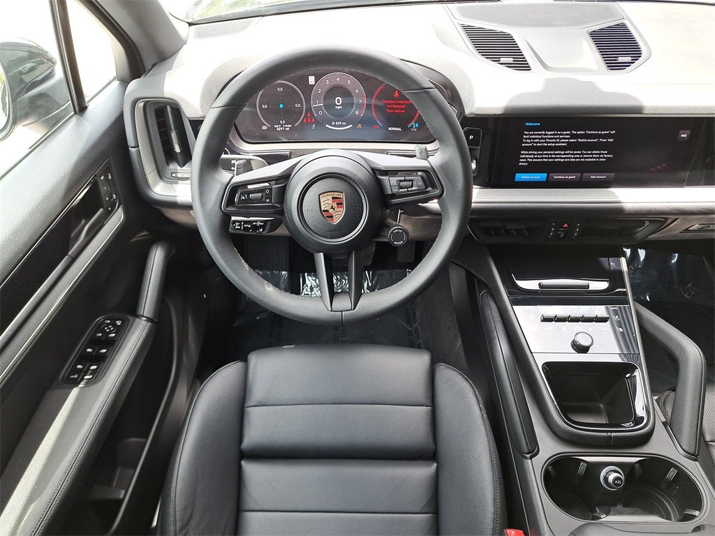 2025 Porsche Cayenne Base