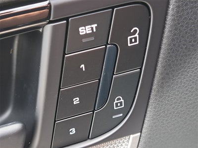 2025 Porsche Cayenne Base