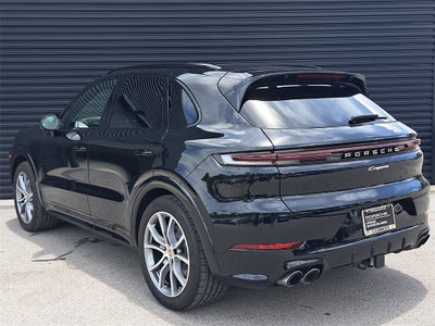 2025 Porsche Cayenne Base