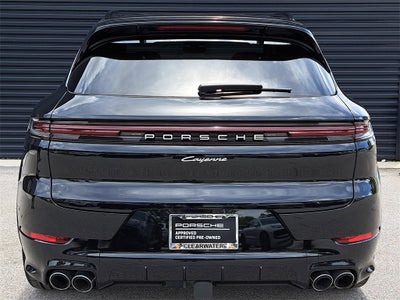 2025 Porsche Cayenne Base