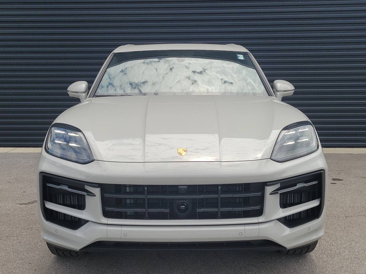 2025 Porsche Cayenne Base