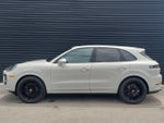 2025 Porsche Cayenne Base