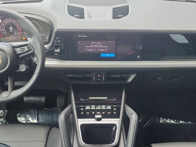 2025 Porsche Cayenne Base