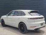 2025 Porsche Cayenne Base