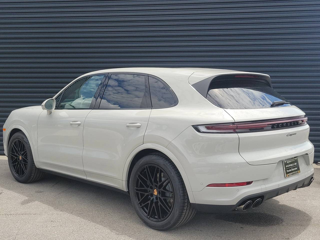 2025 Porsche Cayenne Base