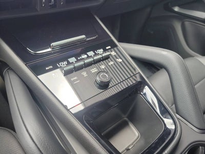 2025 Porsche Cayenne Base