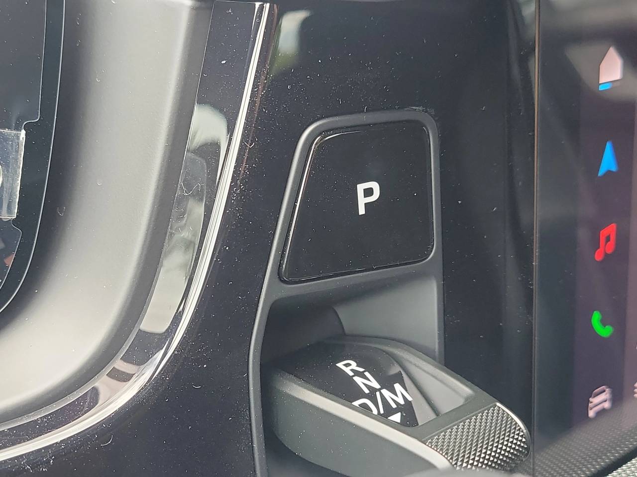 2025 Porsche Cayenne Base