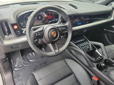 2025 Porsche Cayenne Base