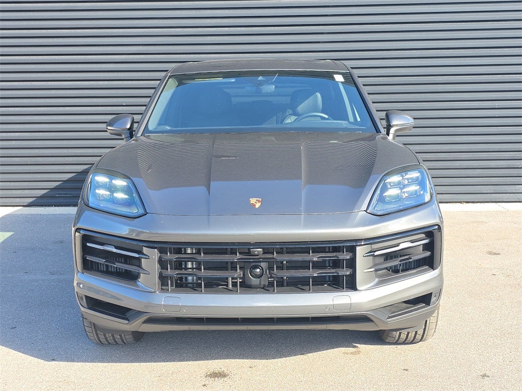 2025 Porsche Cayenne Base