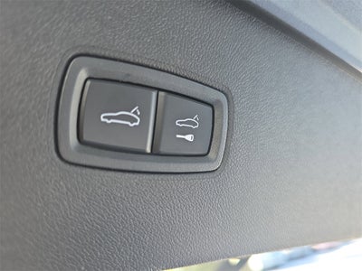 2025 Porsche Cayenne Base