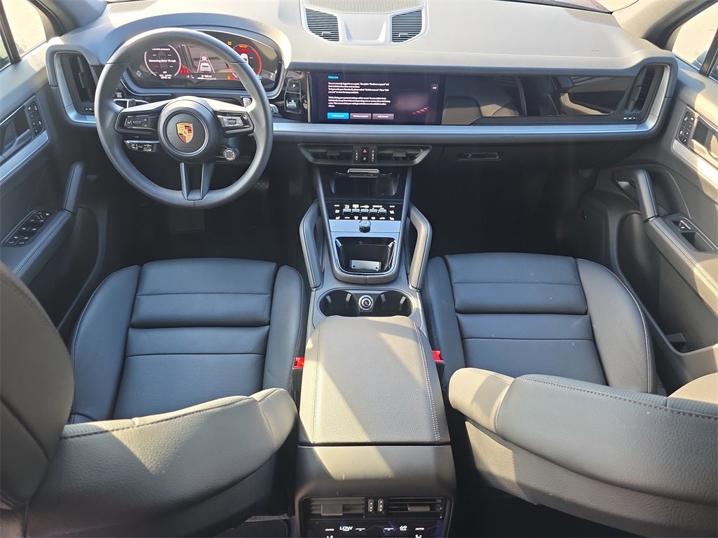 2025 Porsche Cayenne Base