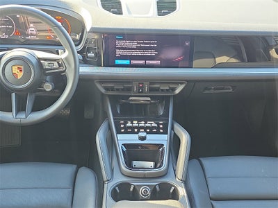 2025 Porsche Cayenne Base