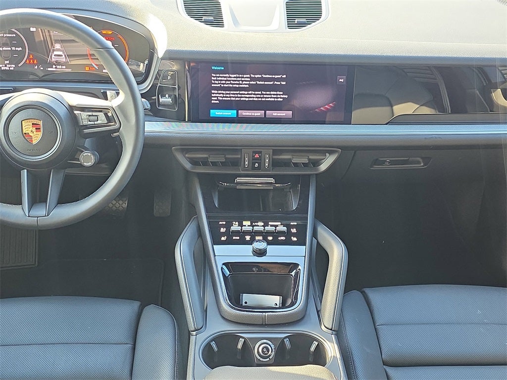 2025 Porsche Cayenne Base