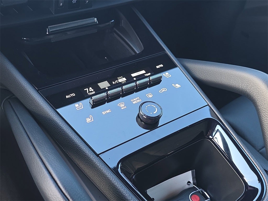 2025 Porsche Cayenne Base