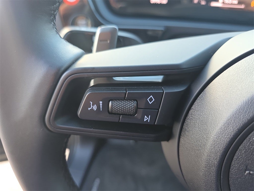 2025 Porsche Cayenne Base