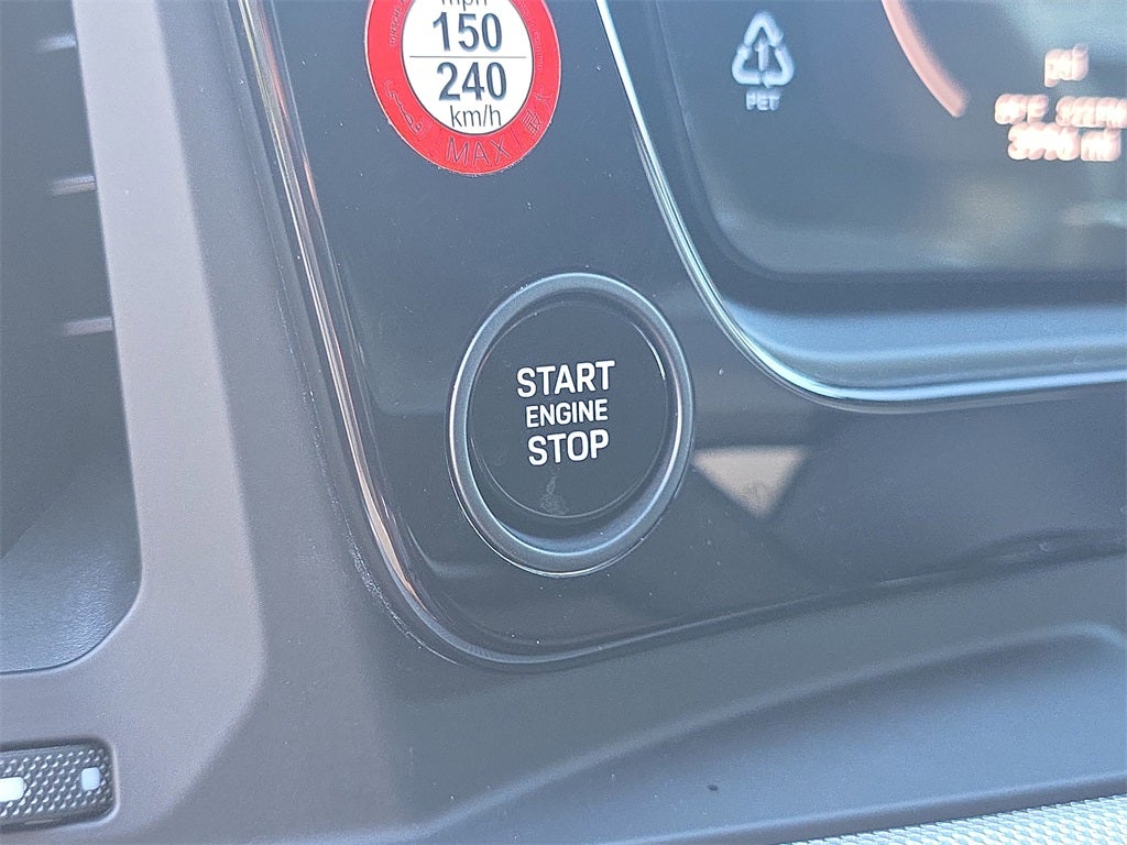 2025 Porsche Cayenne Base